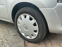 Opel agila personenauto - afbeelding 15 van  24