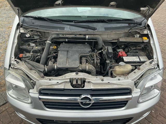 Opel agila personenauto - afbeelding 19 van  24