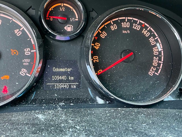 Opel antara personenauto - afbeelding 8 van  14