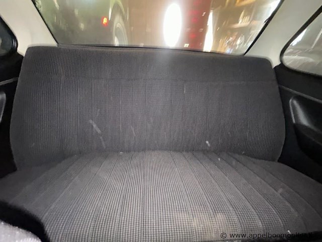Opel ascona, 52703km, sedan, zonder documenten, 1 sleutel - afbeelding 8 van  8