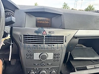 Opel astra 1 7 dth cdti essentia, 2005 - afbeelding 8 van  38