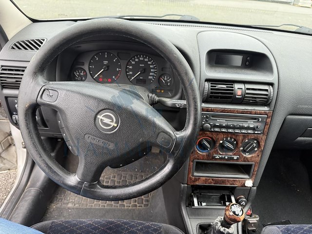 Opel astra 1.3 dth cdti essentia, 2005 - afbeelding 2 van  28
