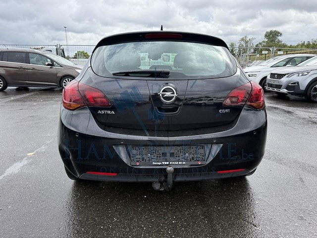 Opel astra 1.4 turbo enjoy 140 at, 2010 - afbeelding 34 van  37