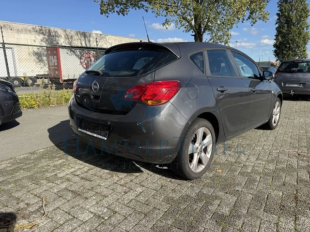 Opel astra 1.4i enjoy, 2011 - afbeelding 22 van  26