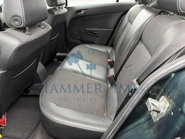 Opel astra 1.4i xep 16v cosmo, 2004 - afbeelding 13 van  33