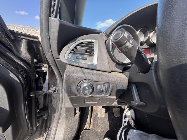 Opel astra 1.6 cdti ecoflex ultimate edition, 2015 - afbeelding 14 van  39