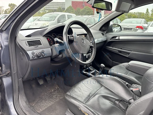 Opel astra 1.6i essentia, 2009 - afbeelding 4 van  39