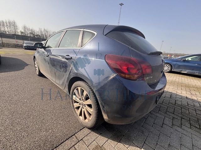 Opel astra 1.7 cdti ecotec sport dpf, 2010 - afbeelding 37 van  39