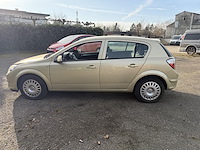Opel astra 1.7cdti - afbeelding 2 van  24