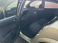 Opel astra 1.7cdti - afbeelding 8 van  24