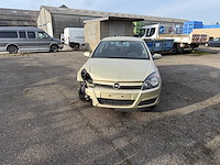 Opel astra 1.7cdti - afbeelding 12 van  24