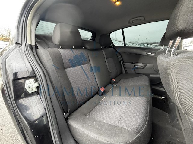 Opel astra 1.8i xe 16v sport, 2005 - afbeelding 17 van  36