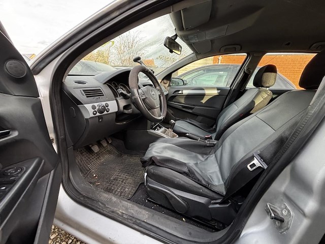 Opel astra, 2006 - afbeelding 7 van  10