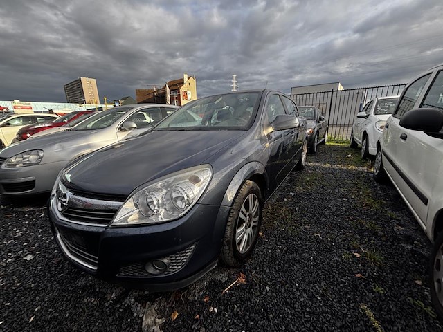 Opel astra, 2009 - afbeelding 1 van  30