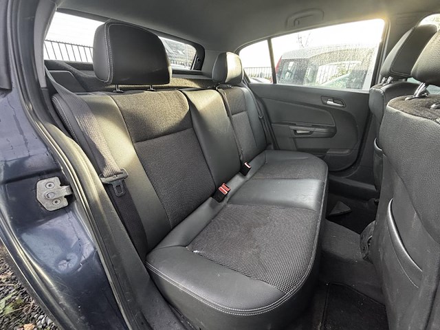 Opel astra, 2009 - afbeelding 13 van  30