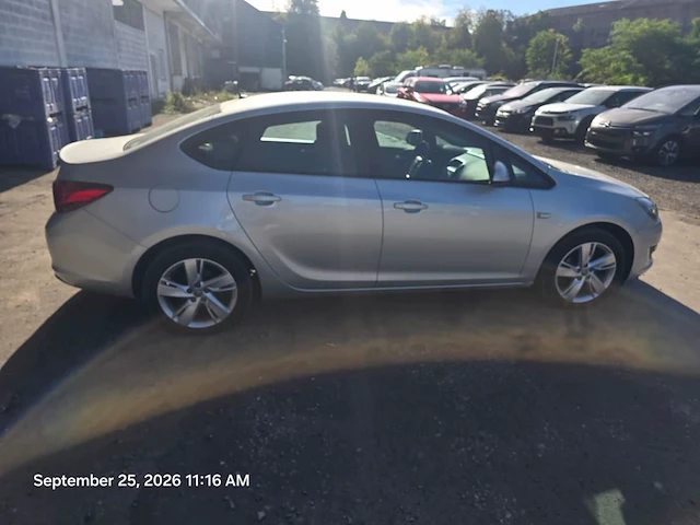 Opel astra, 2014 - afbeelding 9 van  16