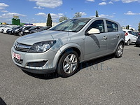 Opel astra classic 1.6i, 2011