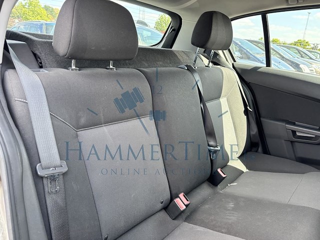 Opel astra classic 1.6i, 2011 - afbeelding 16 van  44