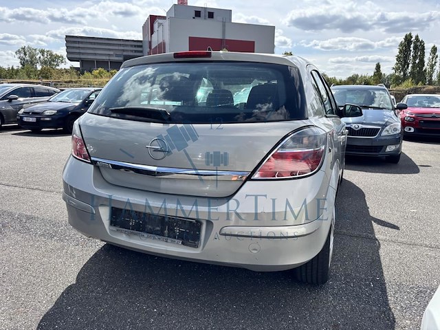 Opel astra classic 1.6i, 2011 - afbeelding 40 van  44