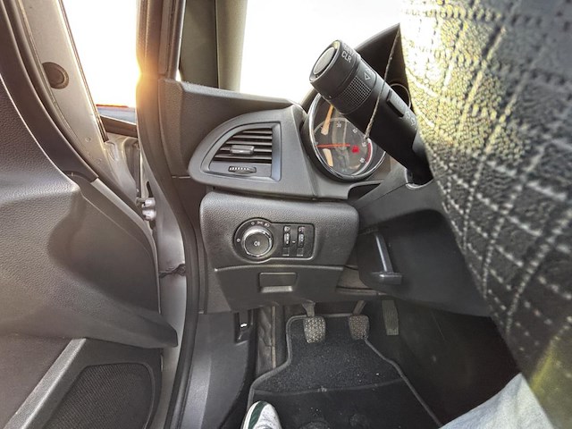 Opel astra enjoy cdti, 2010 - afbeelding 6 van  28