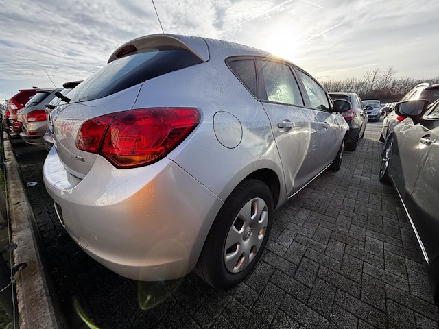 Opel astra enjoy cdti, 2010 - afbeelding 23 van  28