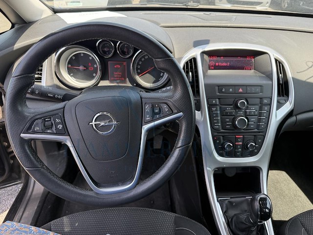 Opel astra sports tourer 1.7 cdti design edition, 2014 - afbeelding 3 van  34