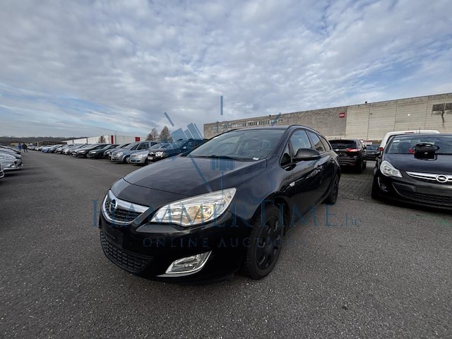 Opel astra sports tourer 1.7 cdti ecotec essentia dpf, 2011 - afbeelding 1 van  39