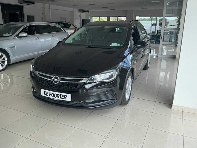 Opel astra sports tourer stationwagen - afbeelding 1 van  14