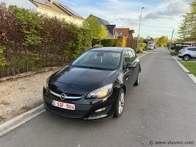 Opel astra sports tourer - afbeelding 1 van  12