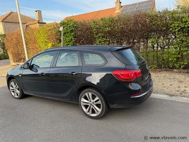 Opel astra sports tourer - afbeelding 7 van  12