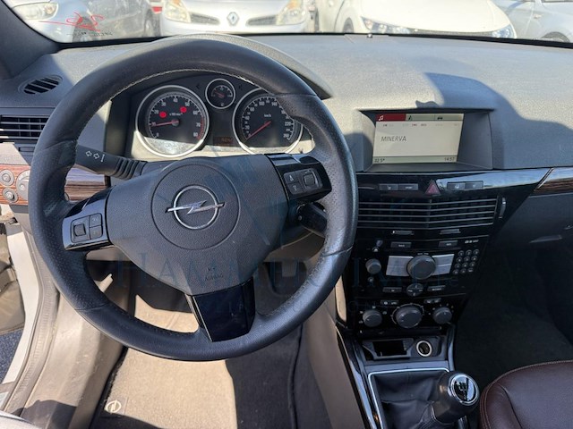 Opel astra twintop 1.8i cosmo, 2007 - afbeelding 3 van  36