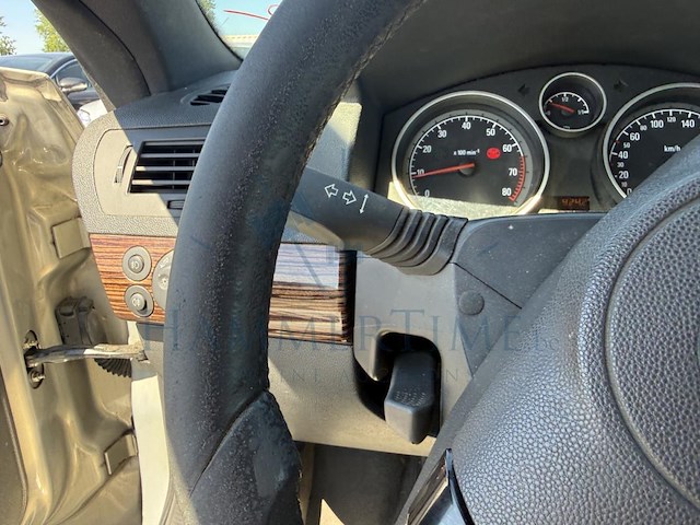 Opel astra twintop 1.8i cosmo, 2007 - afbeelding 11 van  36