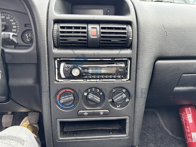 Opel astra,1.6i xep 16v,2003 - afbeelding 6 van  38