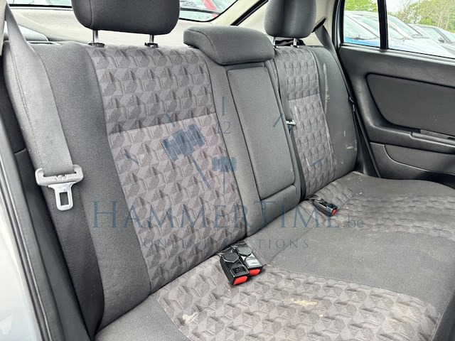 Opel astra,1.6i xep 16v,2003 - afbeelding 17 van  38