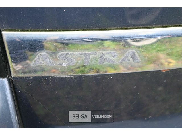 Opel astra - afbeelding 7 van  9