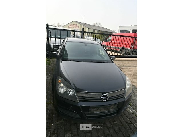 Opel astra - afbeelding 4 van  11