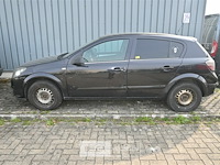 Opel astra - afbeelding 7 van  11