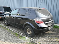 Opel astra - afbeelding 8 van  11