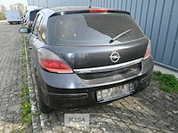 Opel astra - afbeelding 9 van  11