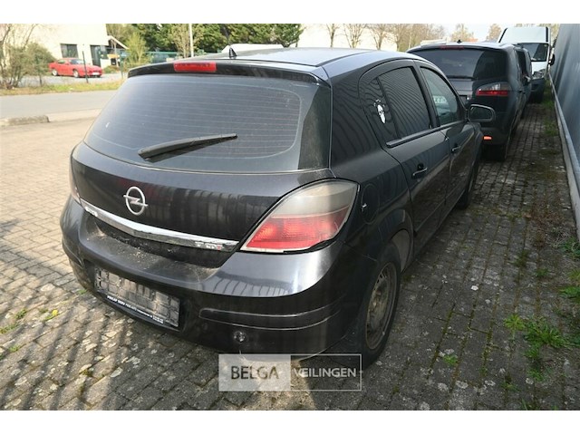 Opel astra - afbeelding 10 van  11