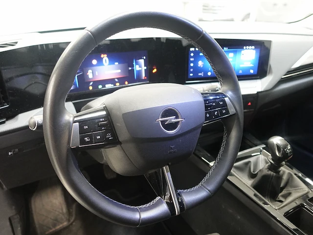 Opel astra - afbeelding 3 van  19
