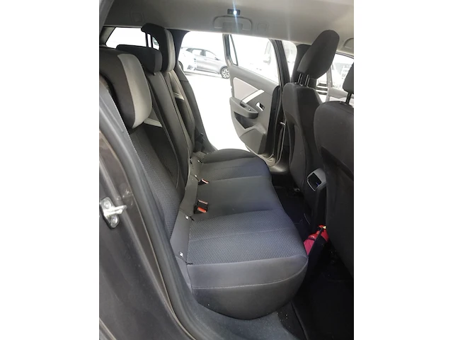 Opel astra - afbeelding 4 van  19