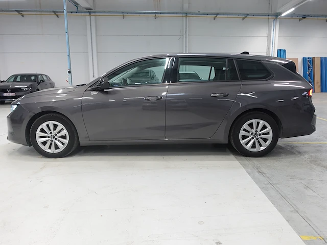 Opel astra - afbeelding 1 van  20