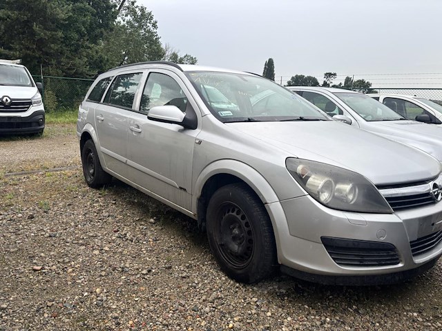 Opel astra - afbeelding 3 van  7