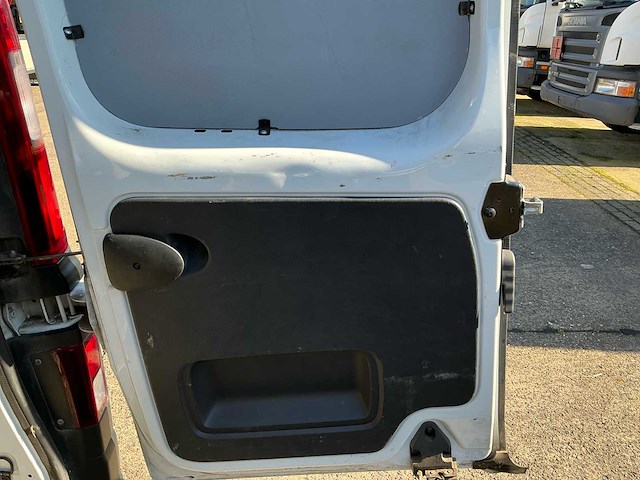 Opel biturbo vivaro bedrijfswagen - afbeelding 2 van  10