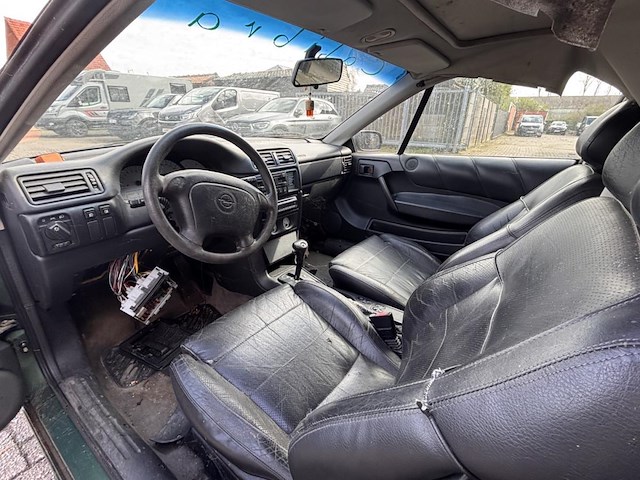Opel calibra - afbeelding 3 van  23
