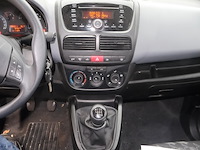 Opel combo - w0l6azg1bh9622333 - 2017 - afbeelding 4 van  19