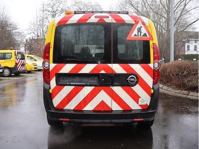 Opel combo - w0l6azg1bh9622333 - 2017 - afbeelding 16 van  19