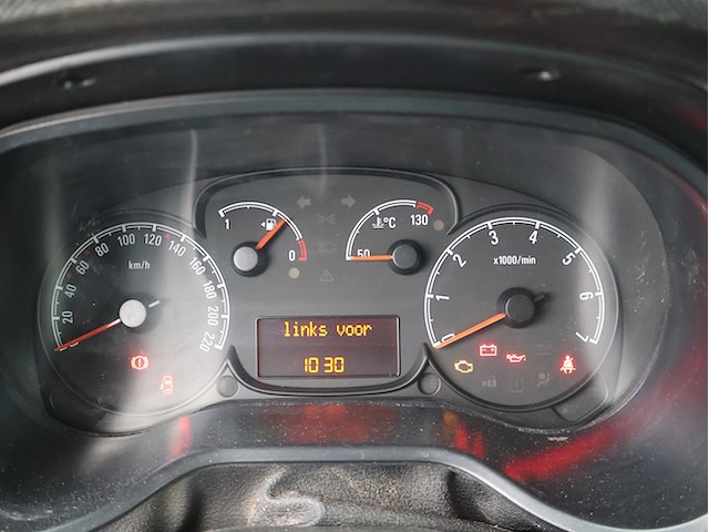 Opel combo - w0l6zyd1bf9563841 - 2015 - afbeelding 8 van  29