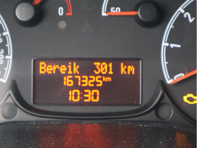 Opel combo - w0l6zyd1bf9563841 - 2015 - afbeelding 9 van  29